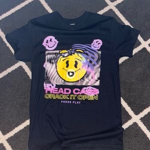 Graphic t shirt never worn before